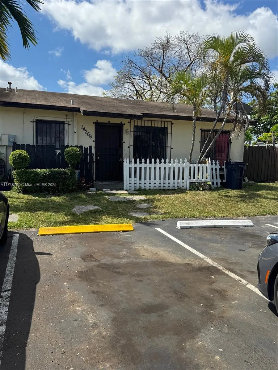 28124 SW 142nd Ct, Homestead, FL 33033 photo 9