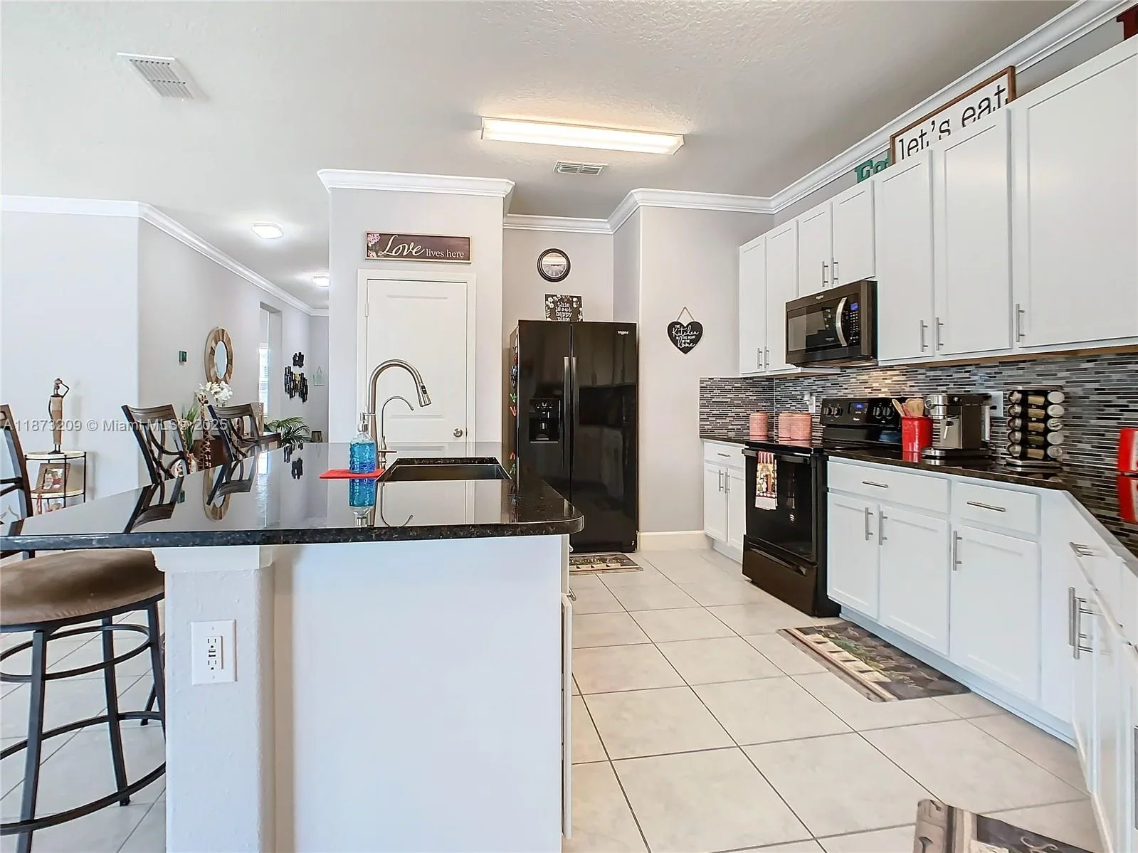 9158 Elsa Ct, Other City - In The State Of Florida, FL 33897 photo 5