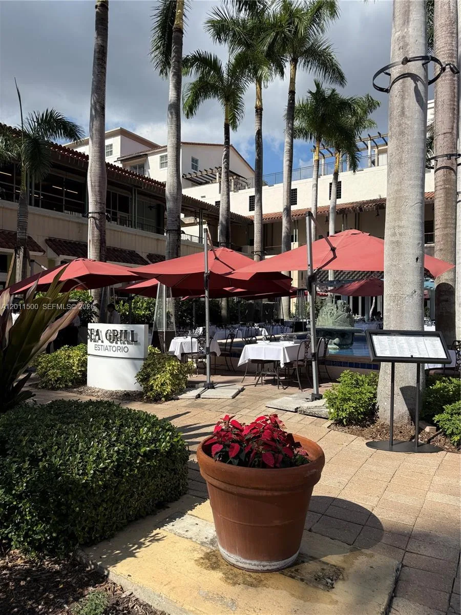 4100 Salzedo St # 811, Coral Gables, FL 33146 photo 5