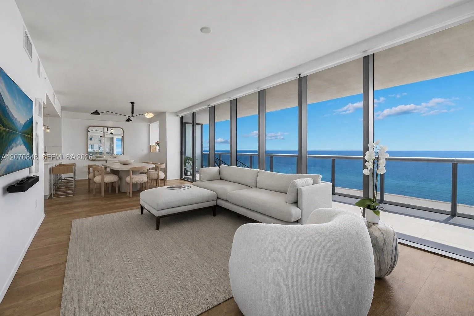 5875 Collins Ave # 1102, Miami Beach, FL 33140