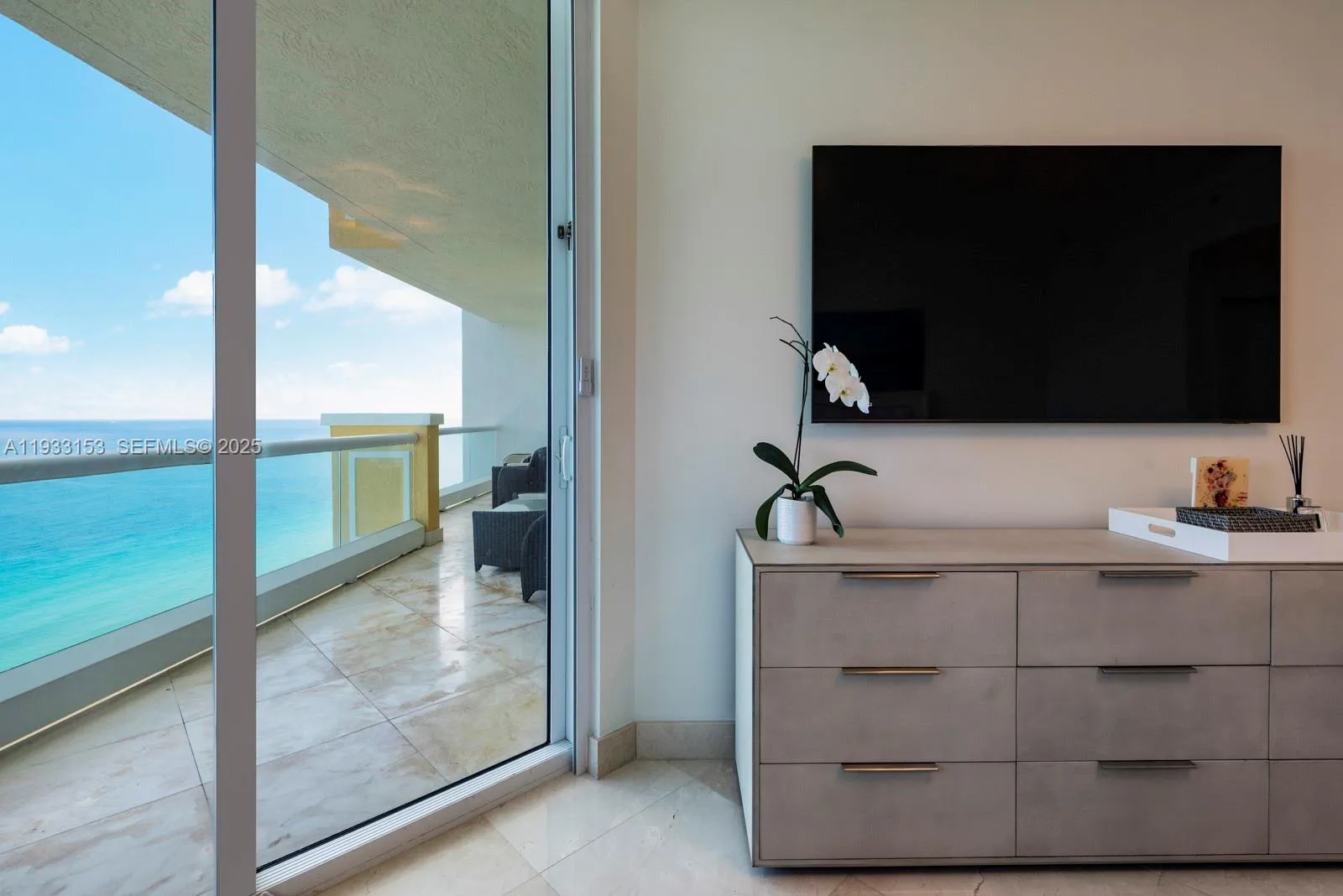 17875 Collins Ave # 2605, Sunny Isles Beach, FL 33160 photo 13