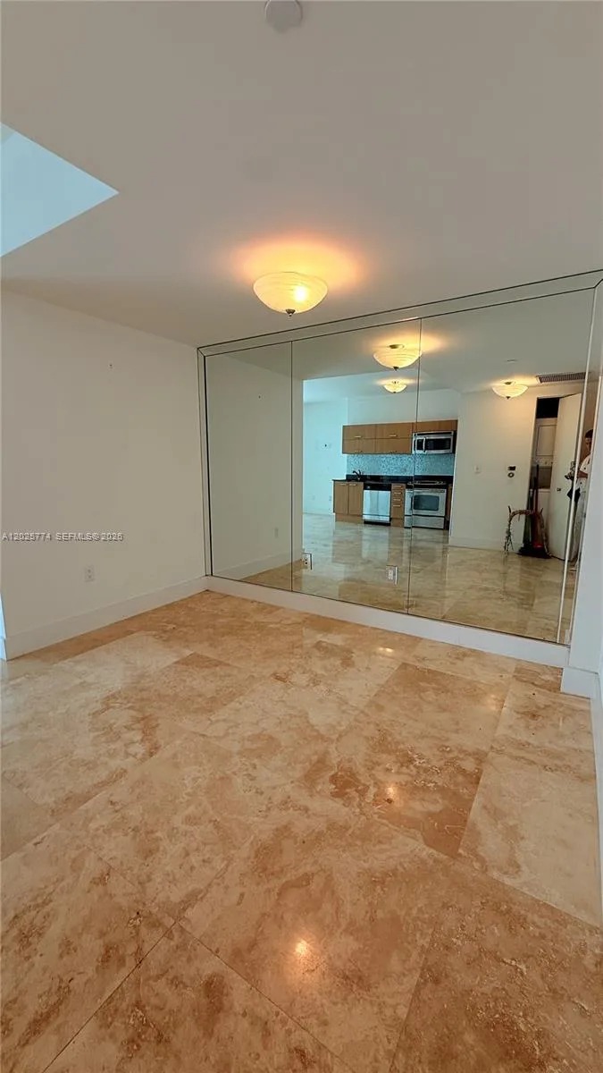 350 S Miami Ave # 3608, Miami, FL 33130 photo 10