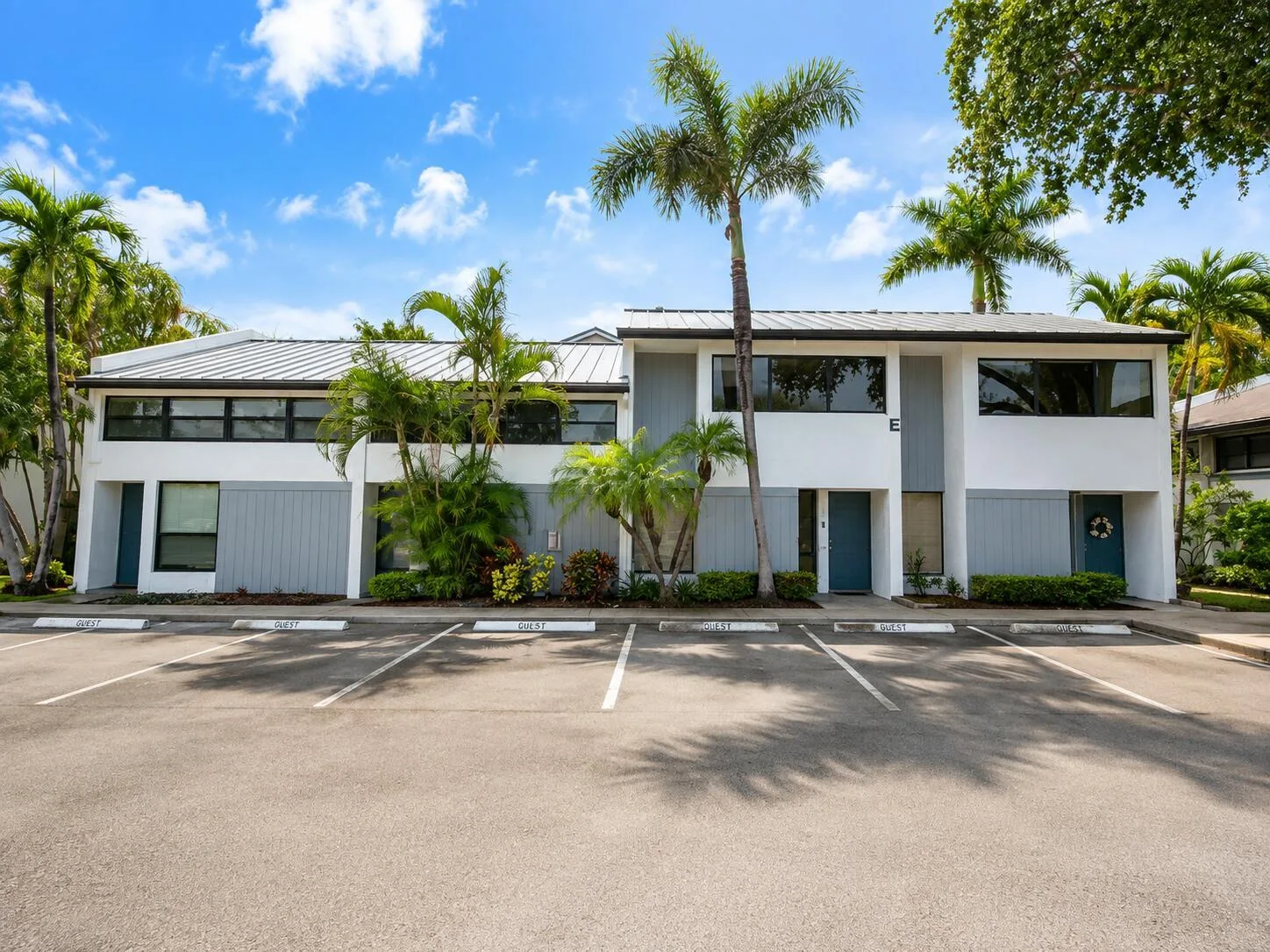 3900 NE 18TH Avenue # 21E, Oakland Park, FL 33334