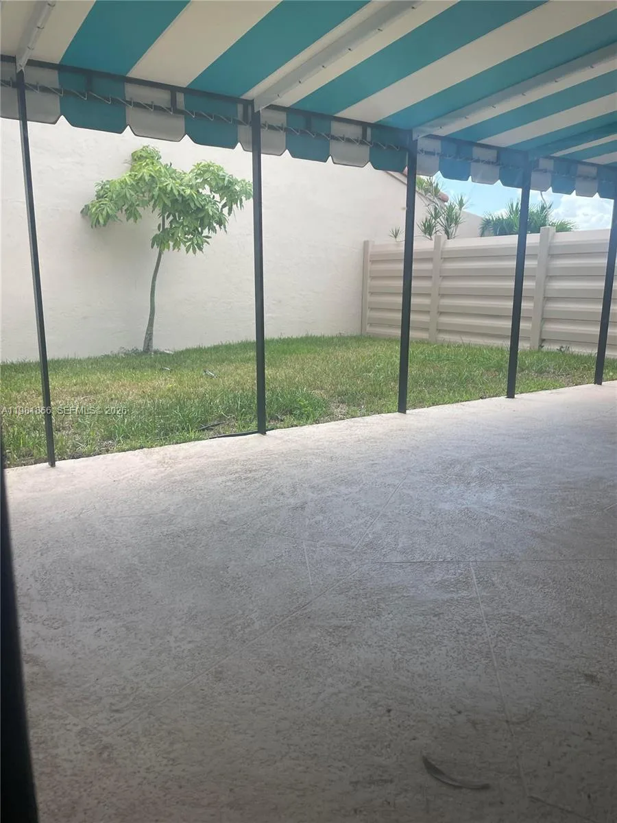 14728 Balgowan Rd, Miami Lakes, FL 33016 photo 4