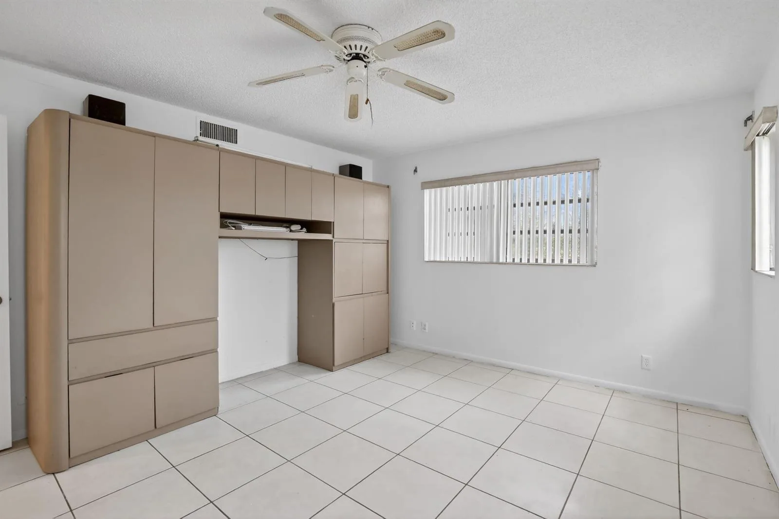 250 S Hollybrook Terrace # 208, Pembroke Pines, FL 33025 photo 6