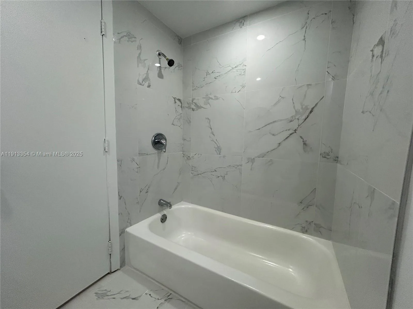 6950 NW 8th Ave # 3, Miami, FL 33150 — zdjęcie 5