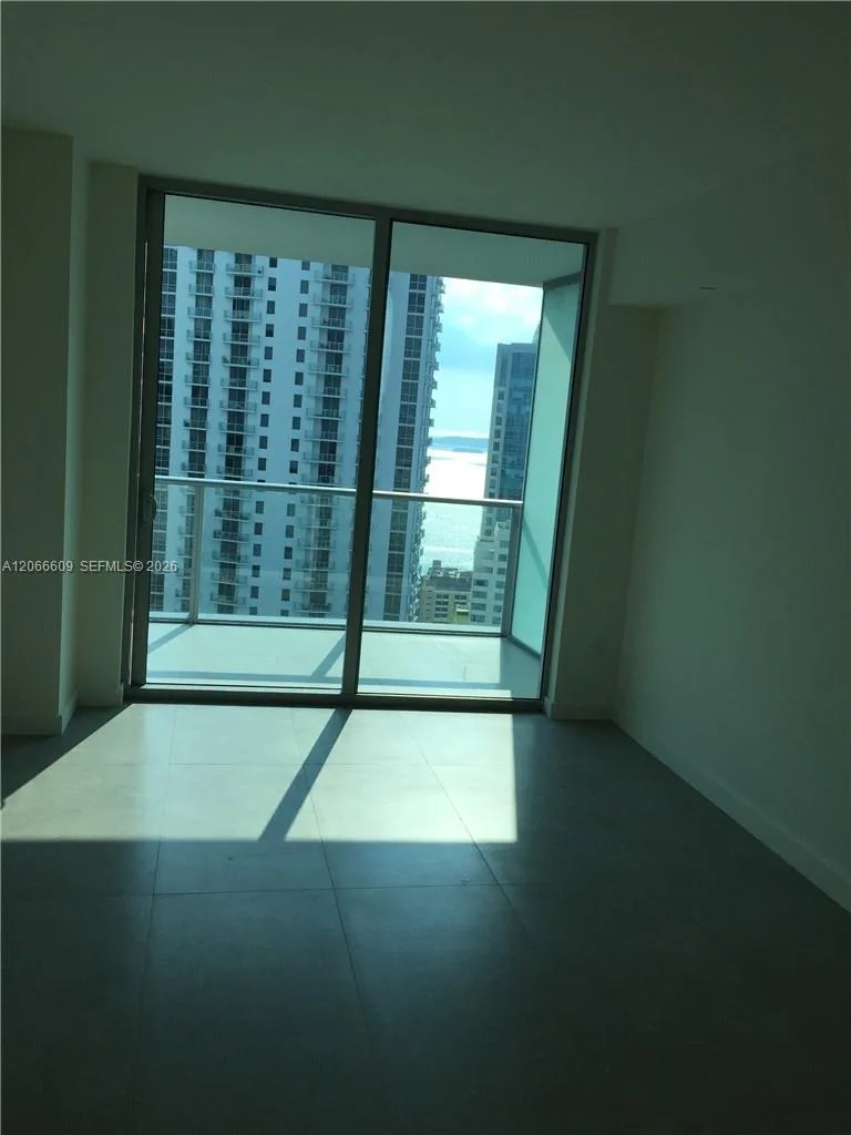 1100 S MIAMI AV # 2911, Miami, FL 33130 photo 3