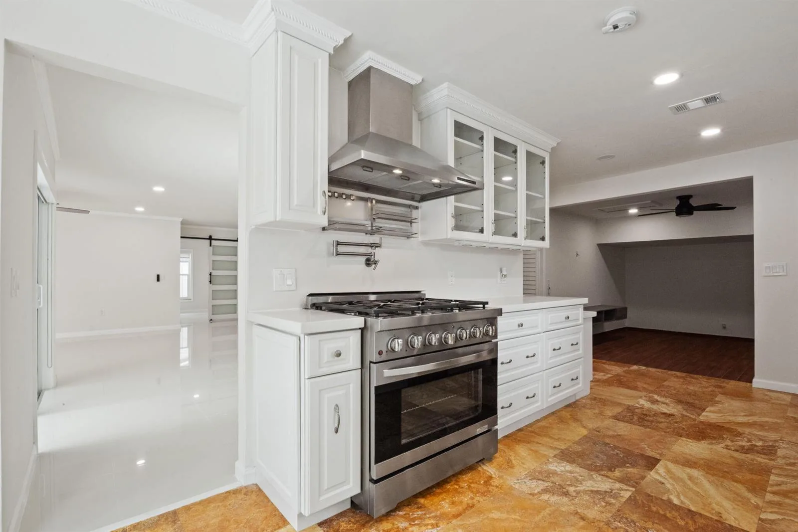 561 SW 168th Terrace, Weston, FL 33326 photo 7