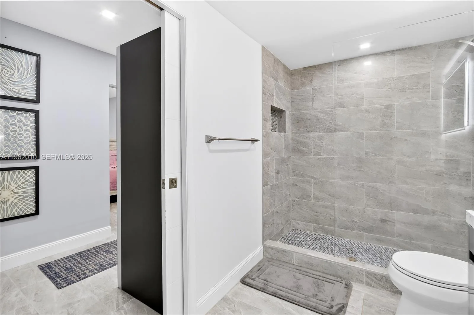 410 SE 2nd St # 111, Hallandale Beach, FL 33009 photo 10