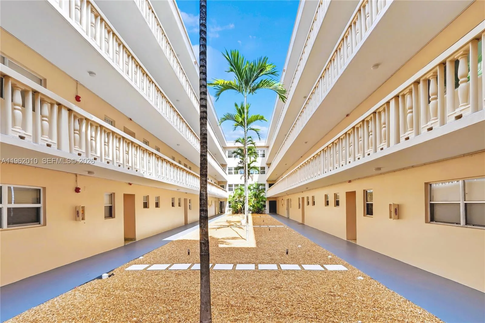 410 SE 2nd St # 111, Hallandale Beach, FL 33009 photo 13
