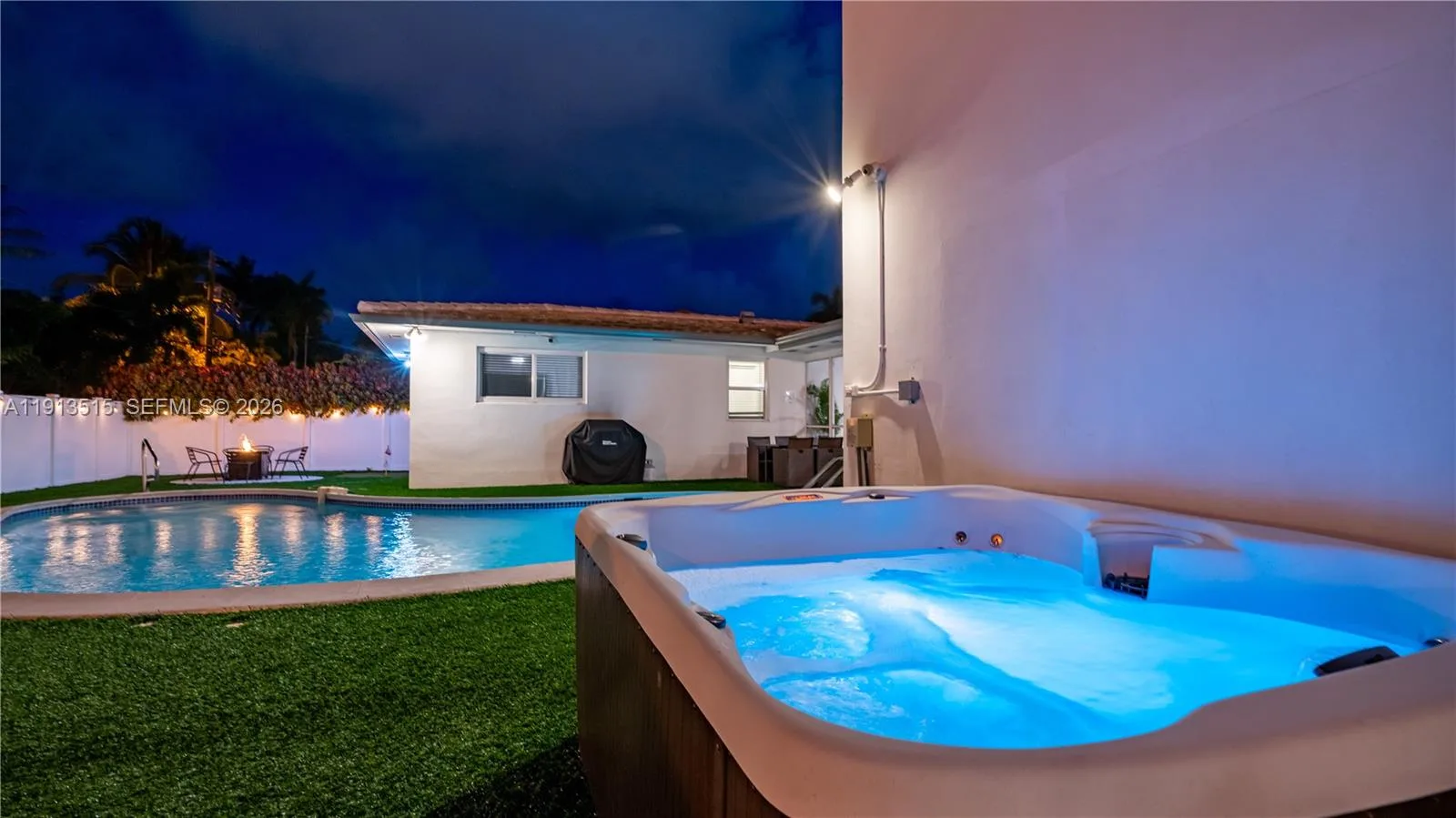 1241 Hollywood Blvd, Hollywood, FL 33019 photo 6