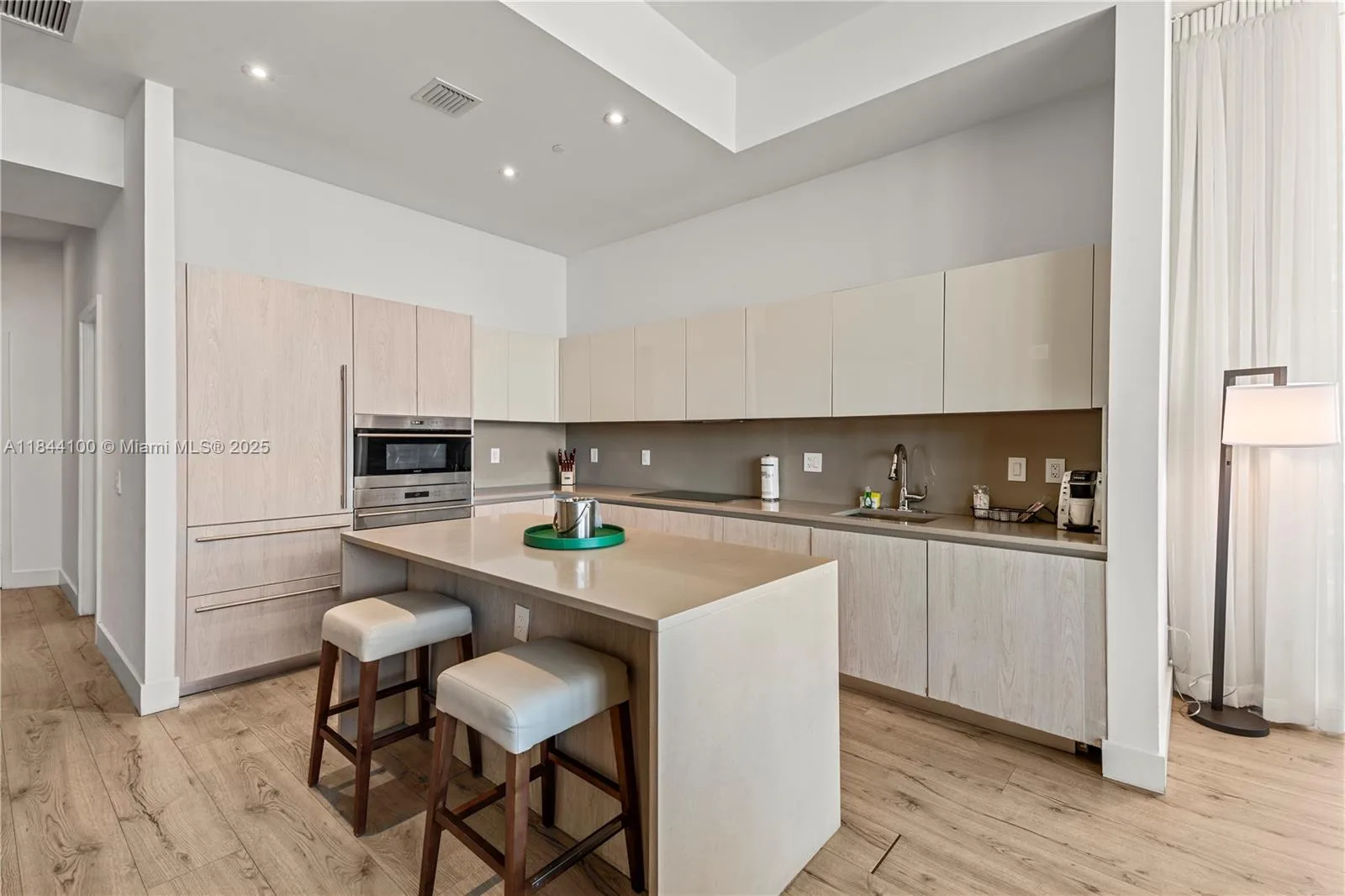 4111 S Ocean Dr # 301, Hollywood, FL 33019 photo 8