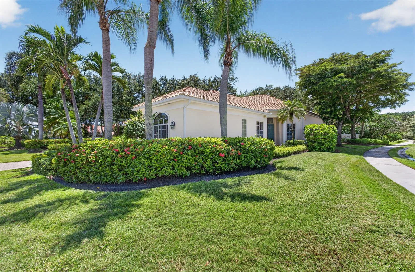 1048 DIAMOND HEAD Way, Palm Beach Gardens, FL 33418 photo 2