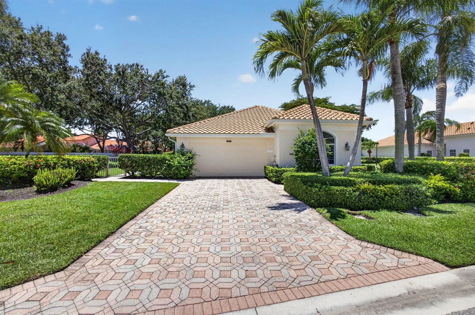 1048 DIAMOND HEAD Way, Palm Beach Gardens, FL 33418 photo 3