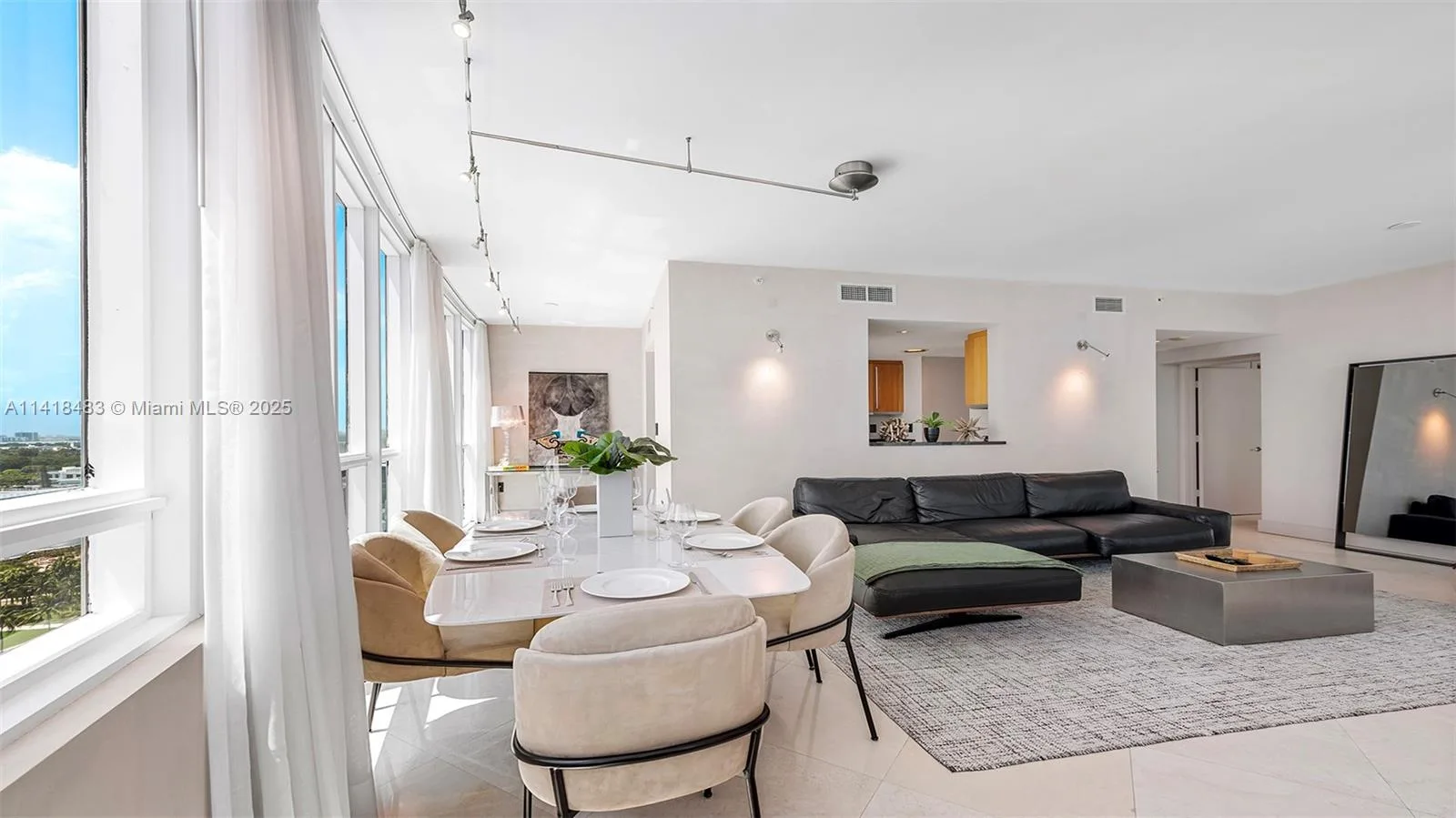 101 20th St # 2102, Miami Beach, FL 33139 photo 2