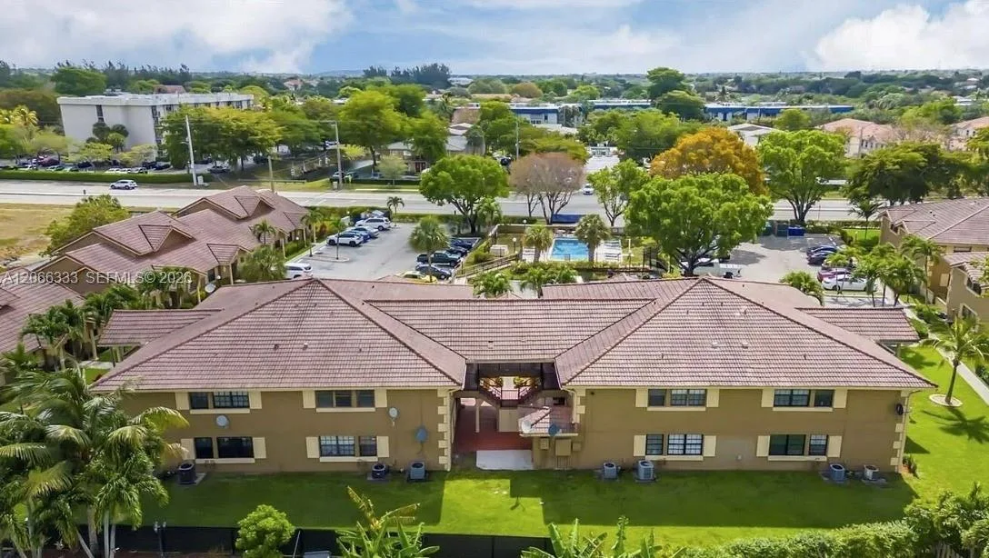 2596 Riverside Dr # 2596, Coral Springs, FL 33065