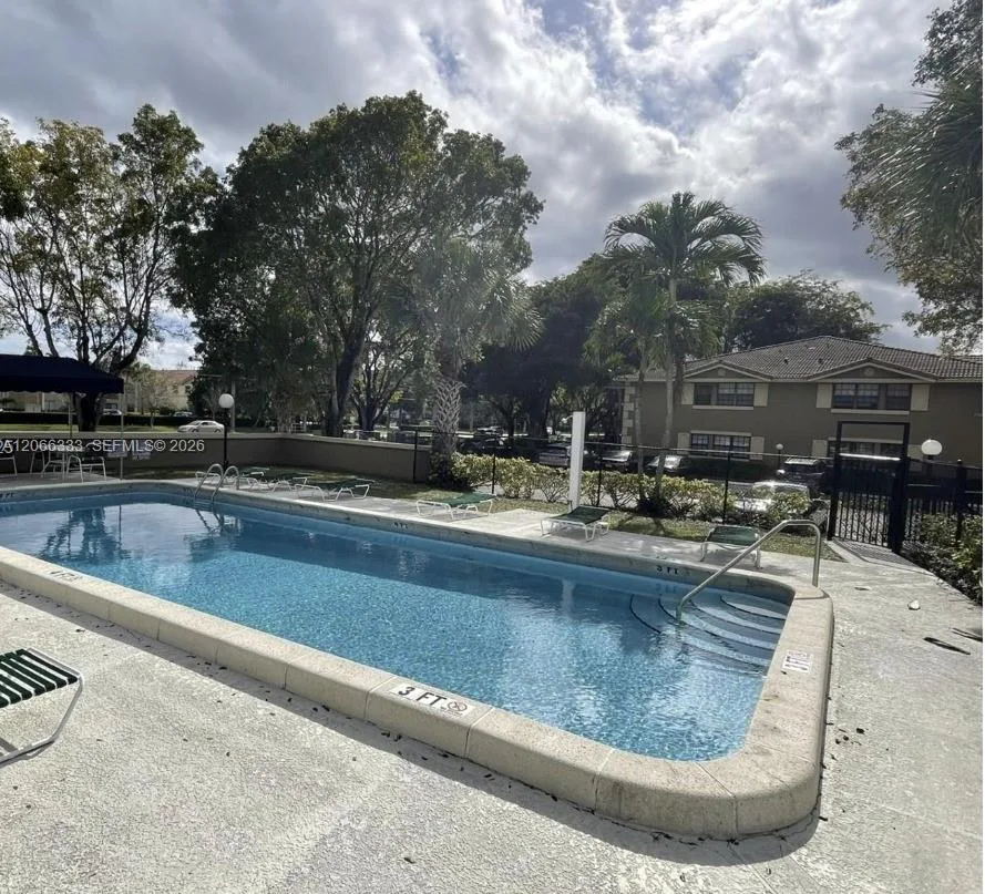 2596 Riverside Dr # 2596, Coral Springs, FL 33065 photo 2
