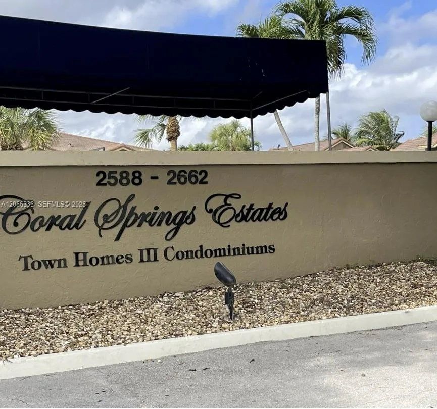2596 Riverside Dr # 2596, Coral Springs, FL 33065 photo 4