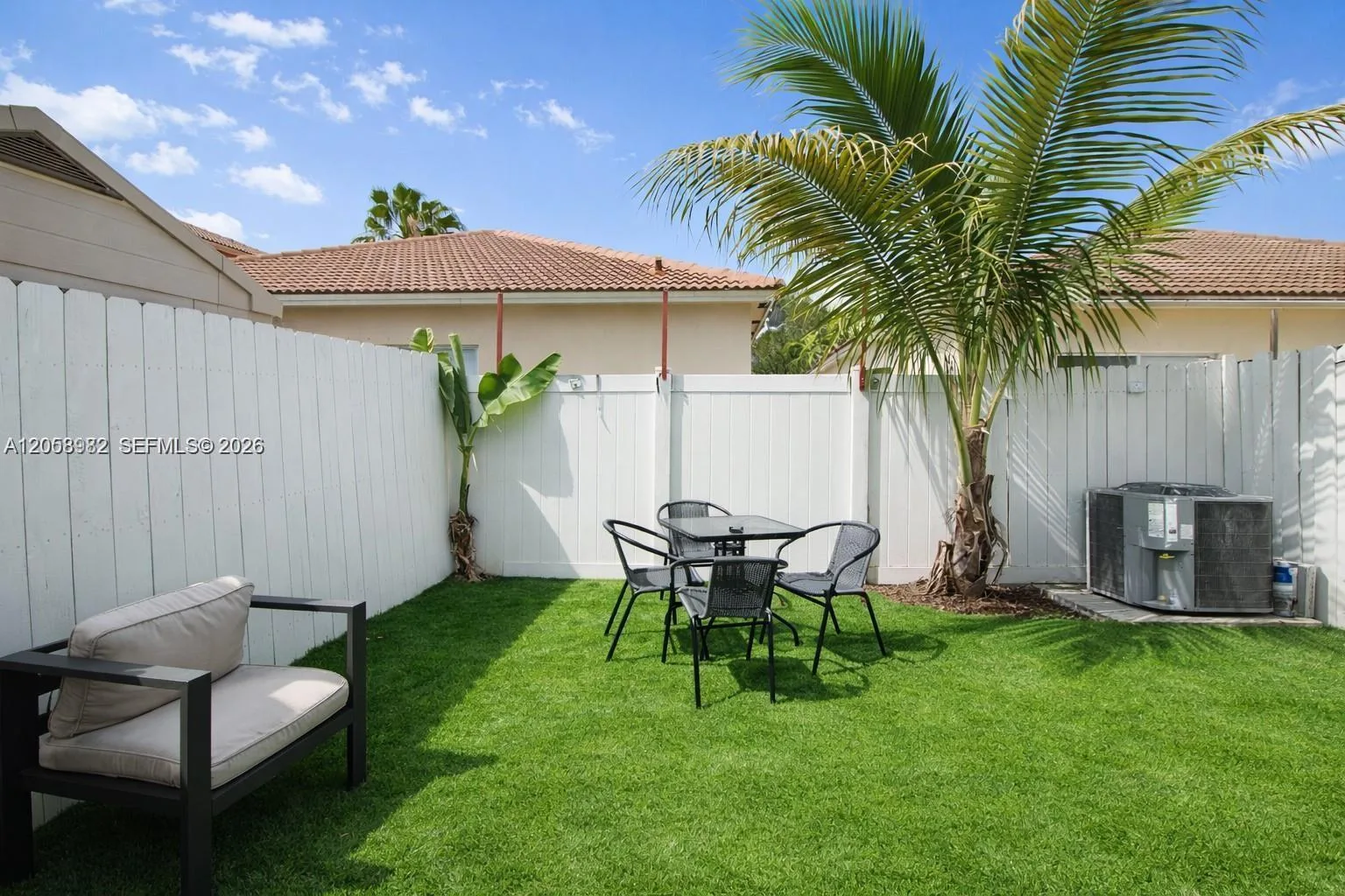 2264 NE 42nd Cir, Homestead, FL 33033 photo 3