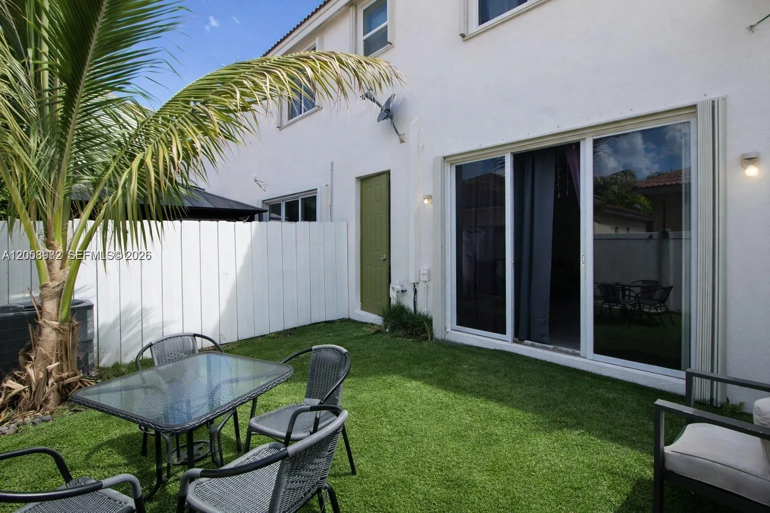2264 NE 42nd Cir, Homestead, FL 33033 photo 4