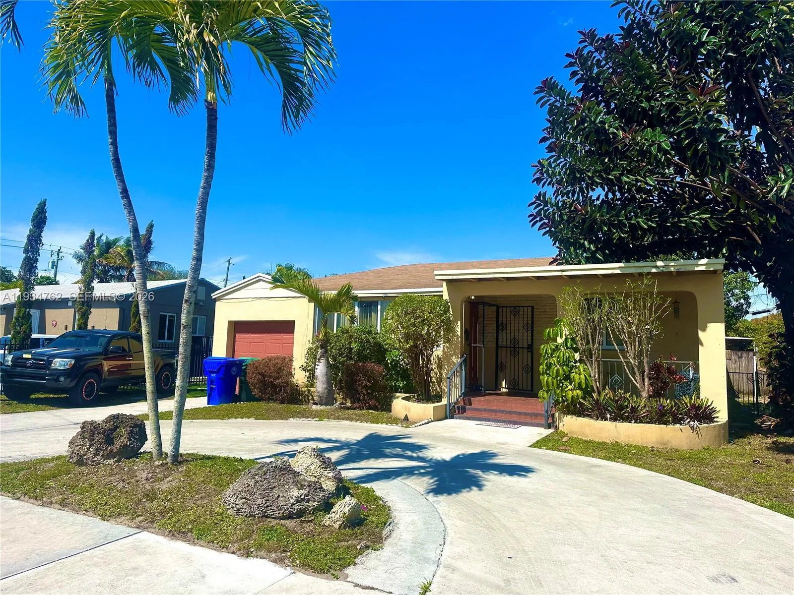 4361 SW 3rd St, Miami, FL 33134