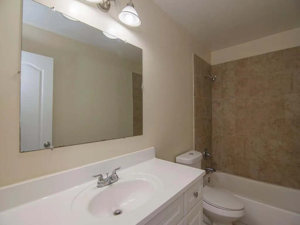8604 Brookline Avenue, Fort Pierce, FL 34951 photo 9