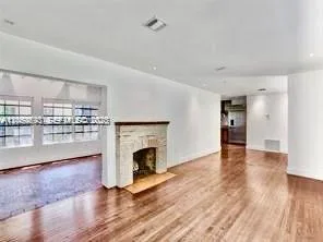 400 NE 86th St # 400, El Portal, FL 33138 photo 12