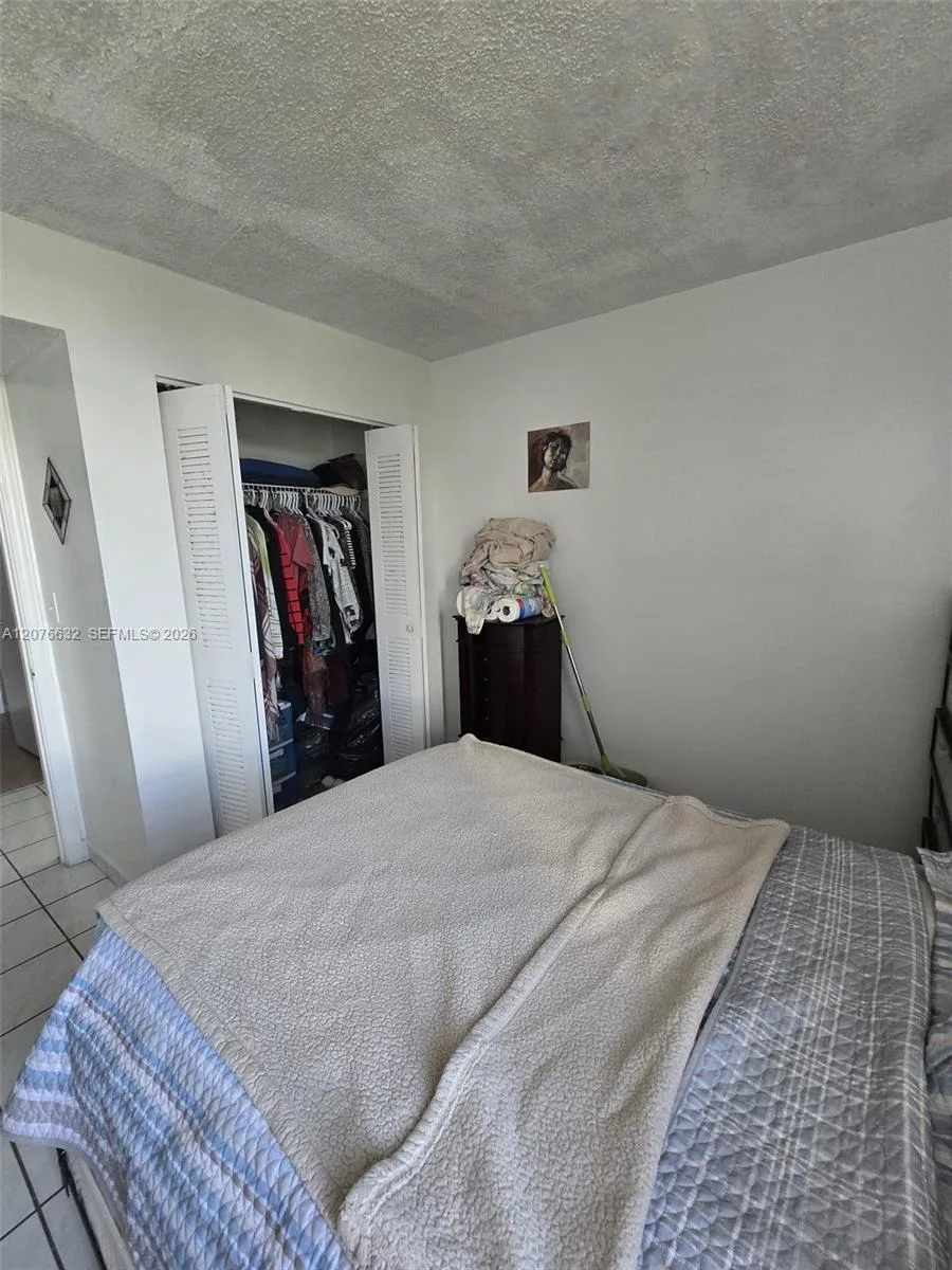 9688 Fontainebleau Blvd # 409, Miami, FL 33172 photo 8