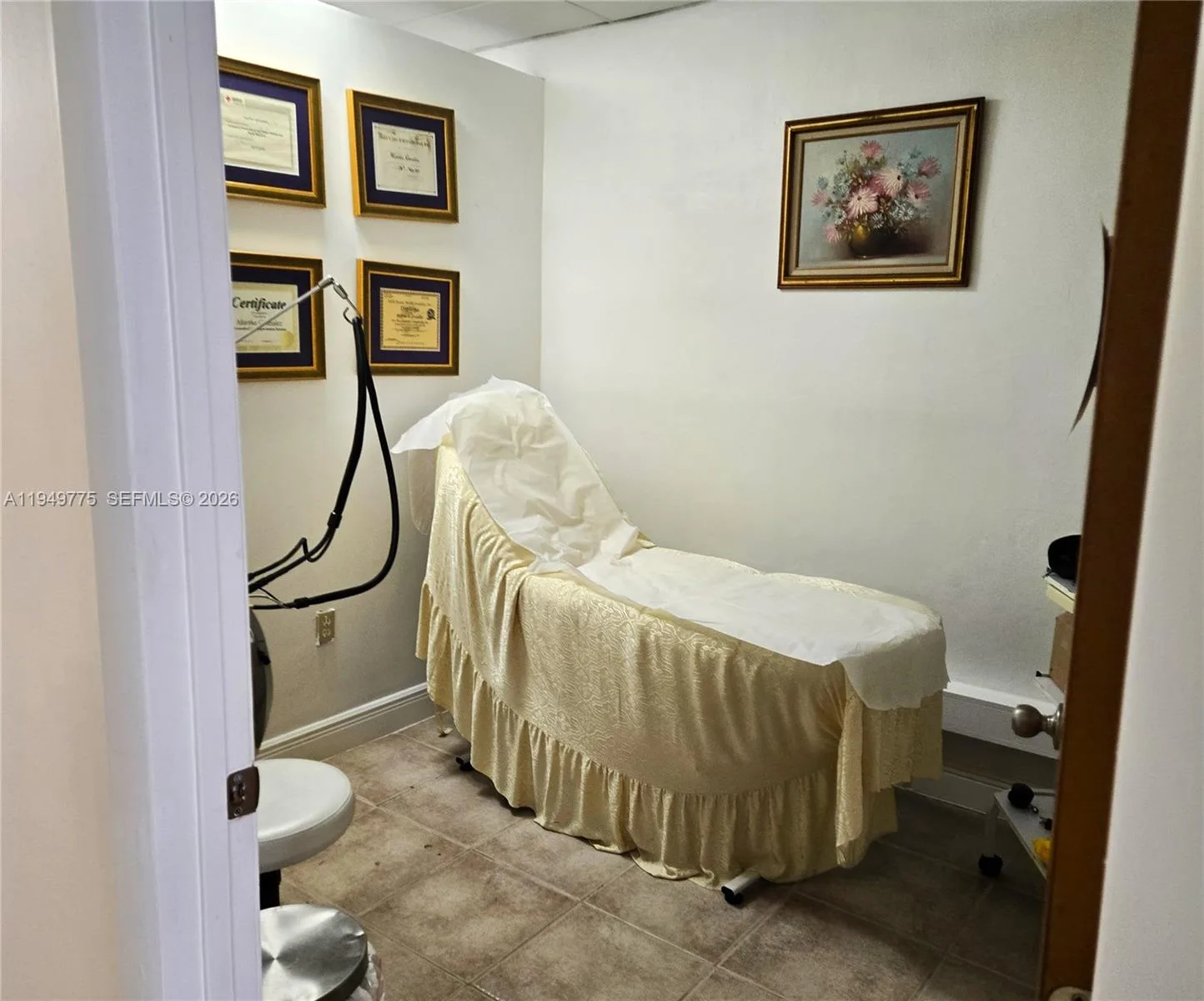 300 SW 107th Ave, Sweetwater, FL 33174 photo 5