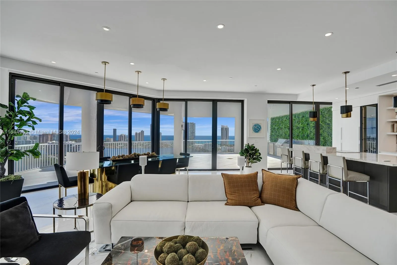 3000 Island Blvd # PH-4, Aventura, FL 33160 photo 6