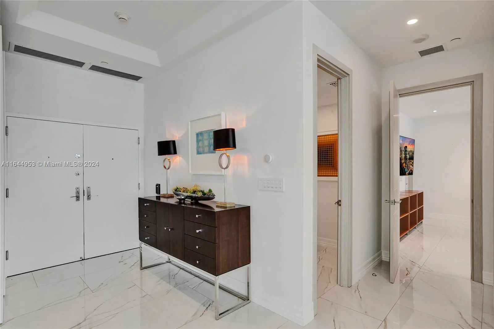 3000 Island Blvd # PH-4, Aventura, FL 33160 photo 8
