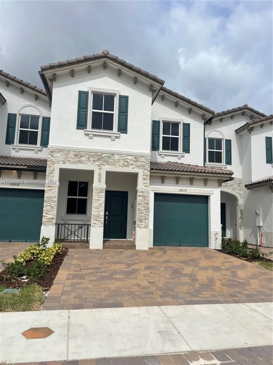 12612 NW 22nd Pl # 12612, Miami, FL 33167