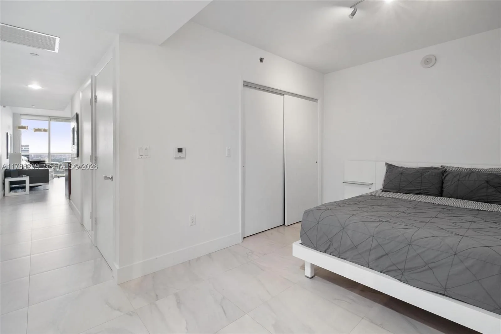 1830 S OCEAN DR # 4705, Hallandale Beach, FL 33009 photo 13