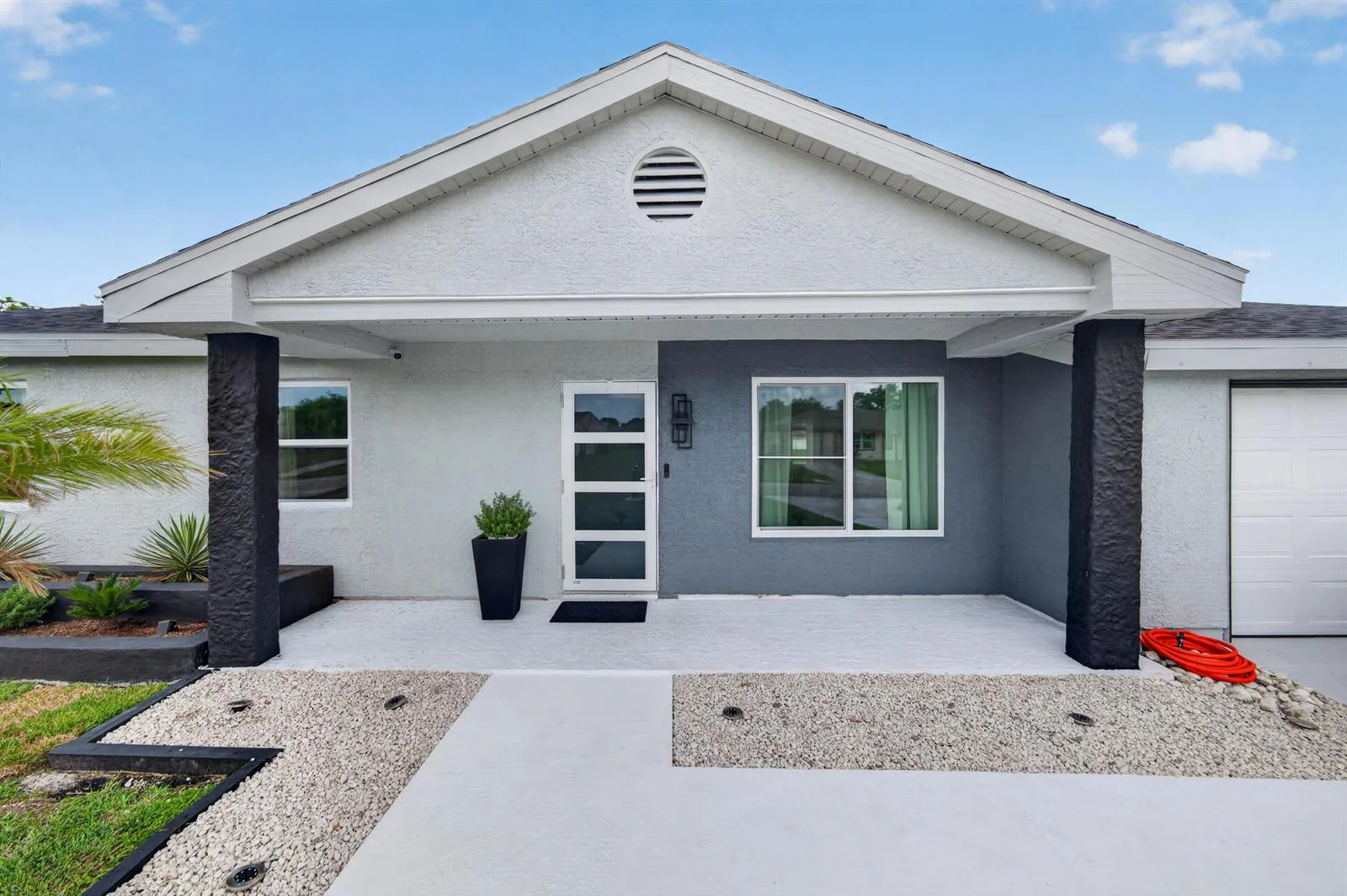 264 SW Cherryhill Road, Port St. Lucie, FL 34953