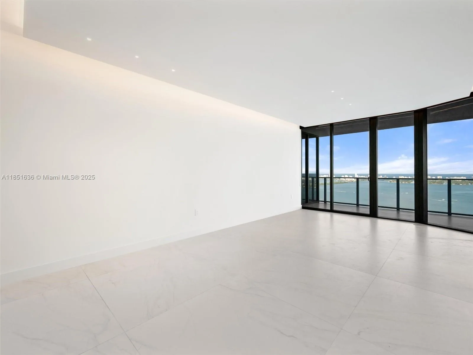 700 NE 24th St # 5105, Miami, FL 33137 photo 7