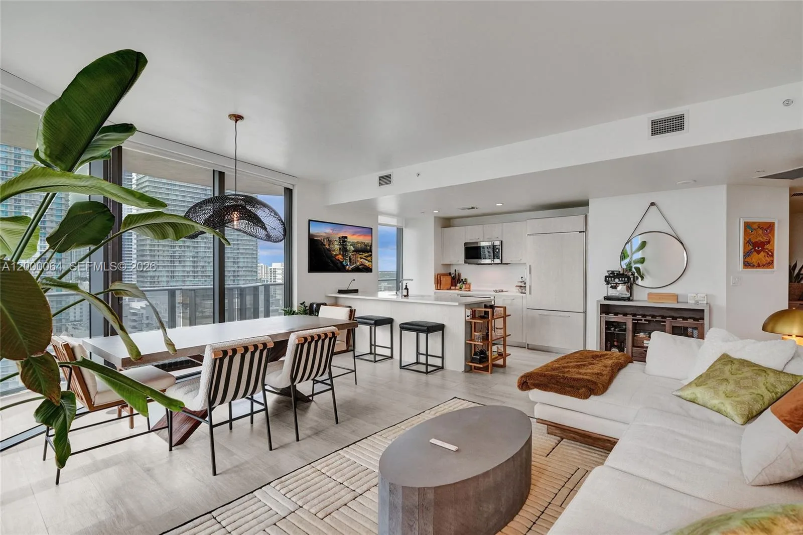 45 SW 9th St # 1803, Miami, FL 33130 photo 9