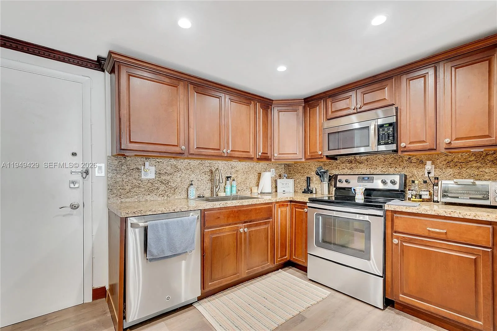 1701 S Ocean Dr # 202, Hollywood, FL 33019 photo 5