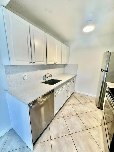 1047 Exeter C, Boca Raton, FL 33434 photo 5