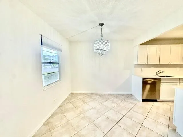1047 Exeter C, Boca Raton, FL 33434 photo 6