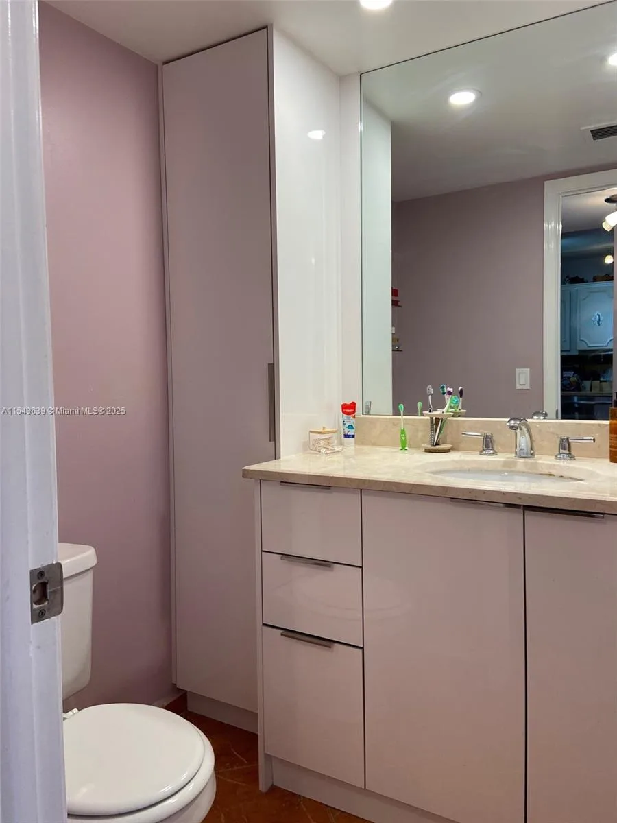 2801 NE 183rd St # 2103W, Aventura, FL 33160 photo 9