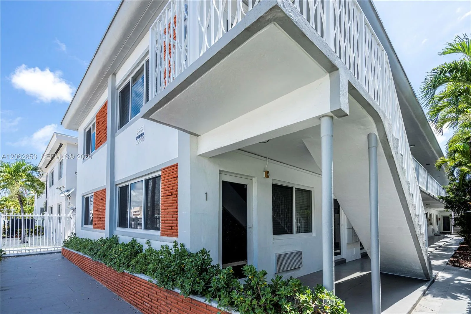 7311 Byron Ave # 3, Miami Beach, FL 33141
