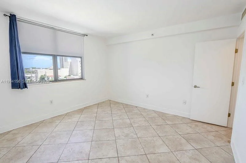 401 69th St # 505, Miami Beach, FL 33141 photo 12