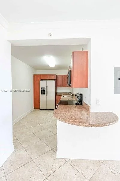 401 69th St # 505, Miami Beach, FL 33141 photo 8