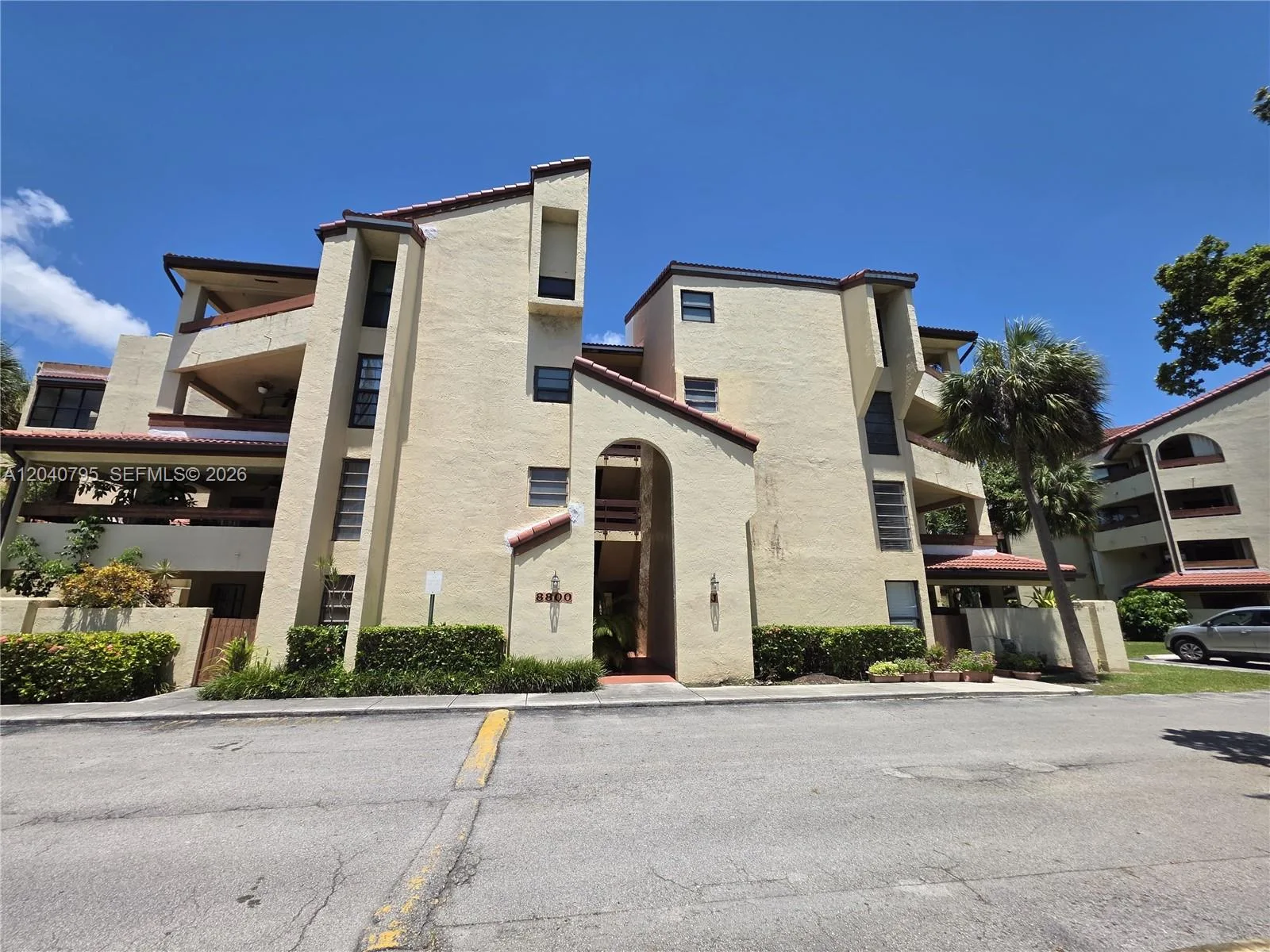 8800 SW 123rd Ct # J105, Miami, FL 33186
