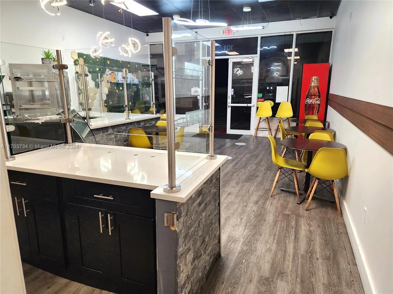 3007 W Commercial Blvd # 101, Fort Lauderdale, FL 33309 photo 5