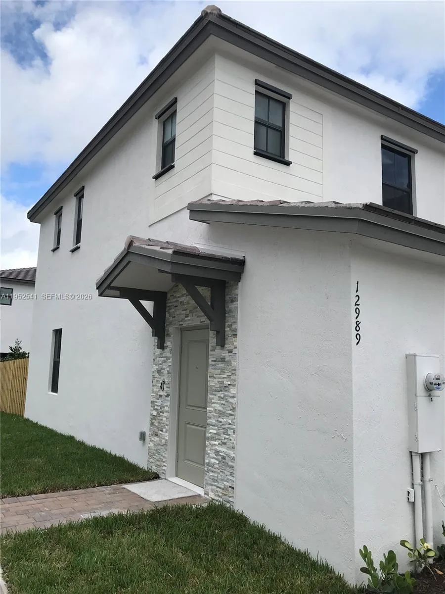12989 SW 233rd Ter # 12989, Miami, FL 33032