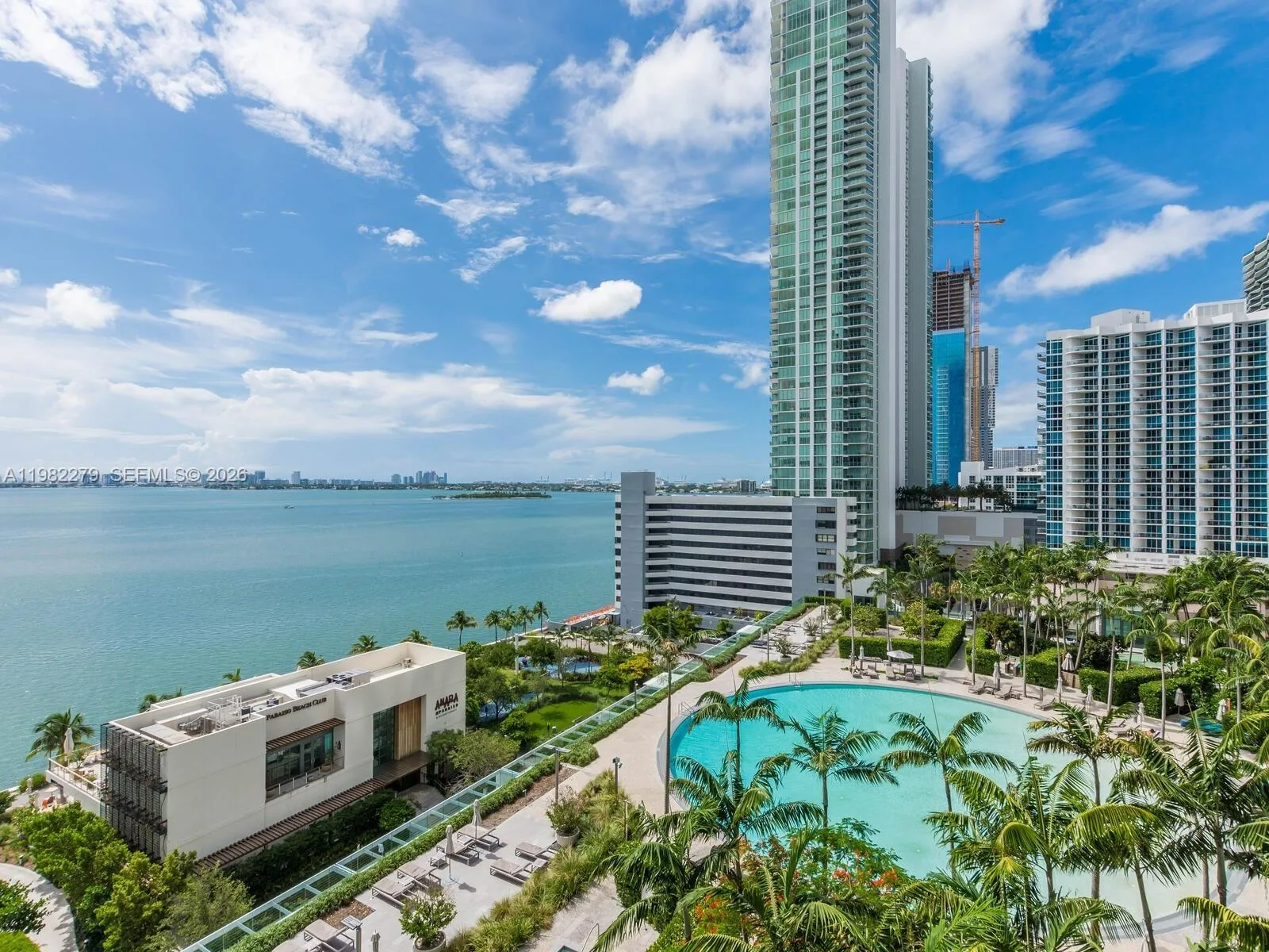 650 NE 32nd St # 904, Miami, FL 33137