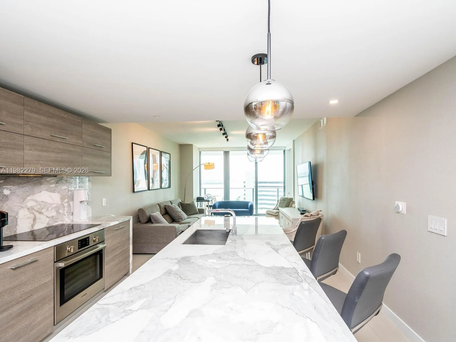 650 NE 32nd St # 904, Miami, FL 33137 photo 5