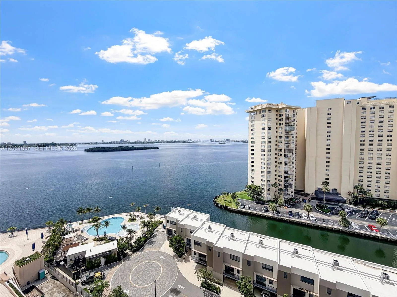 1800 NE 114th St # 1607, Miami, FL 33181
