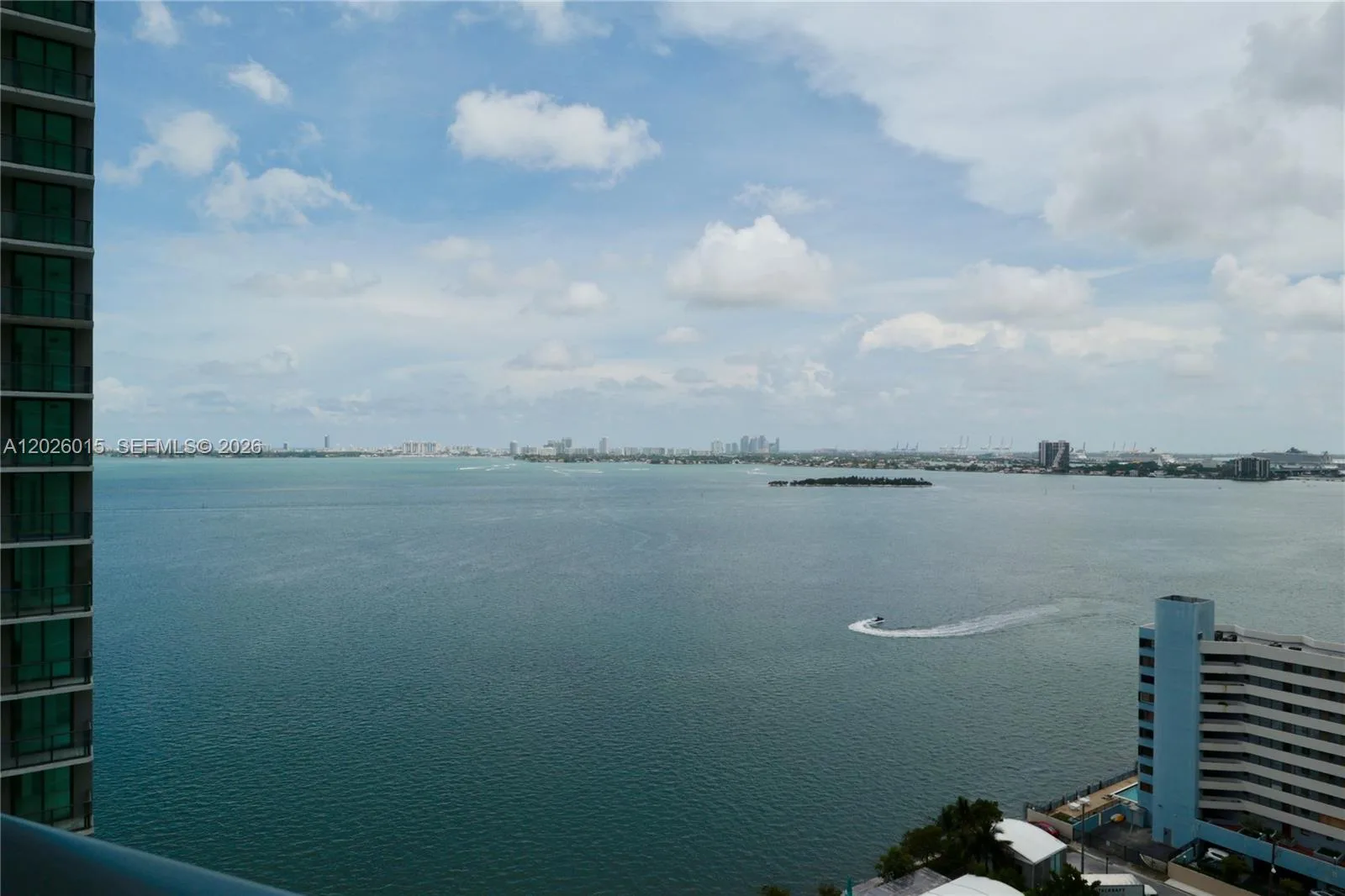650 NE 32 # 1906, Miami, FL 33137